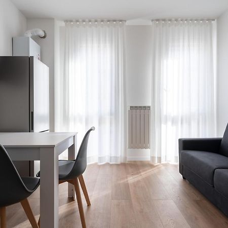 Carducci Modern Apartments By Wonderful Italy Местре Экстерьер фото