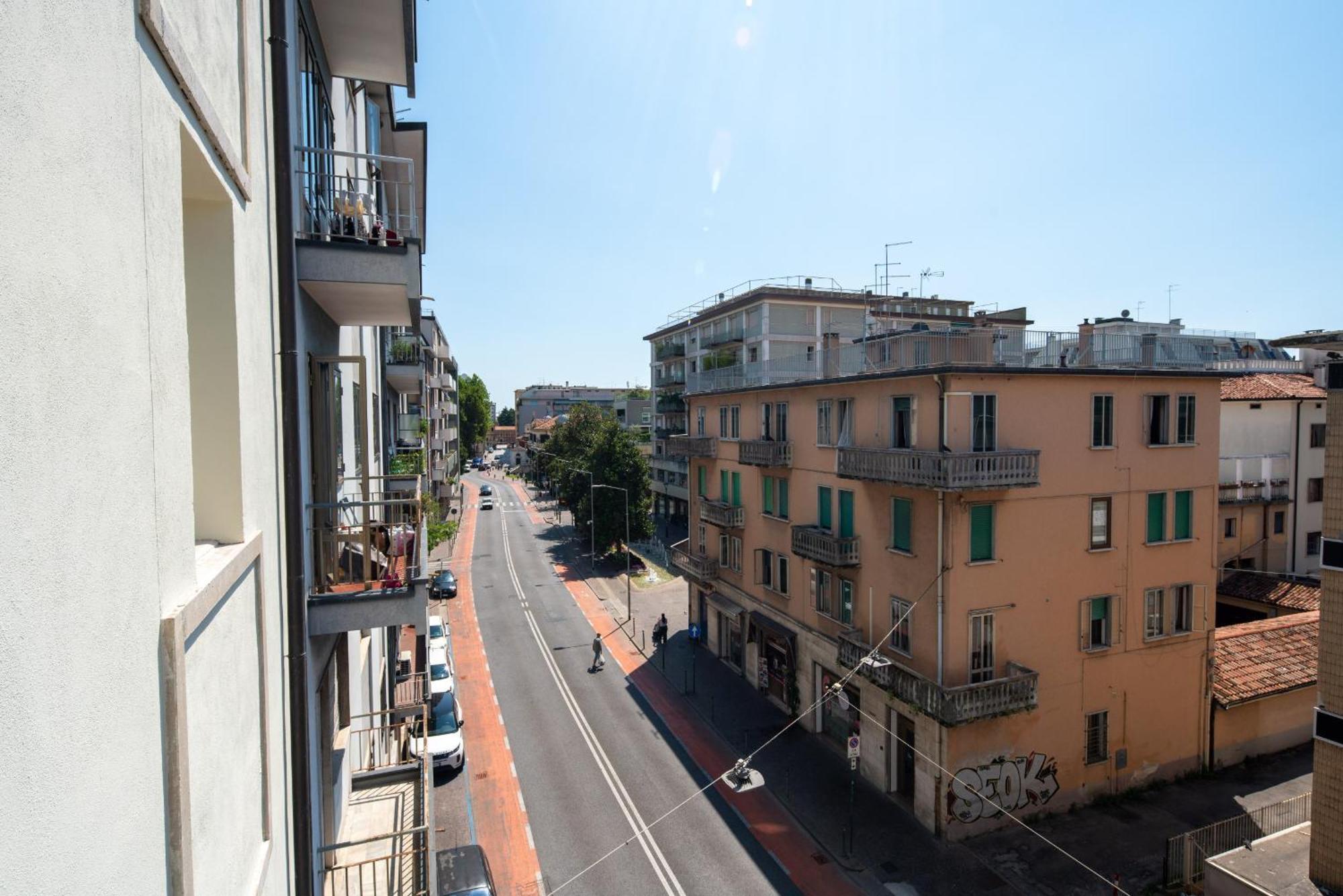 Carducci Modern Apartments By Wonderful Italy Местре Экстерьер фото