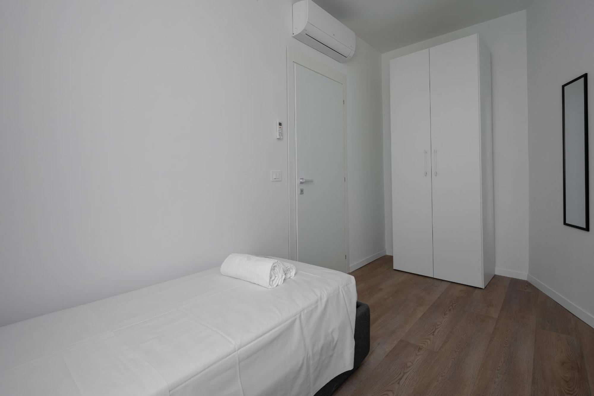 Carducci Modern Apartments By Wonderful Italy Местре Экстерьер фото