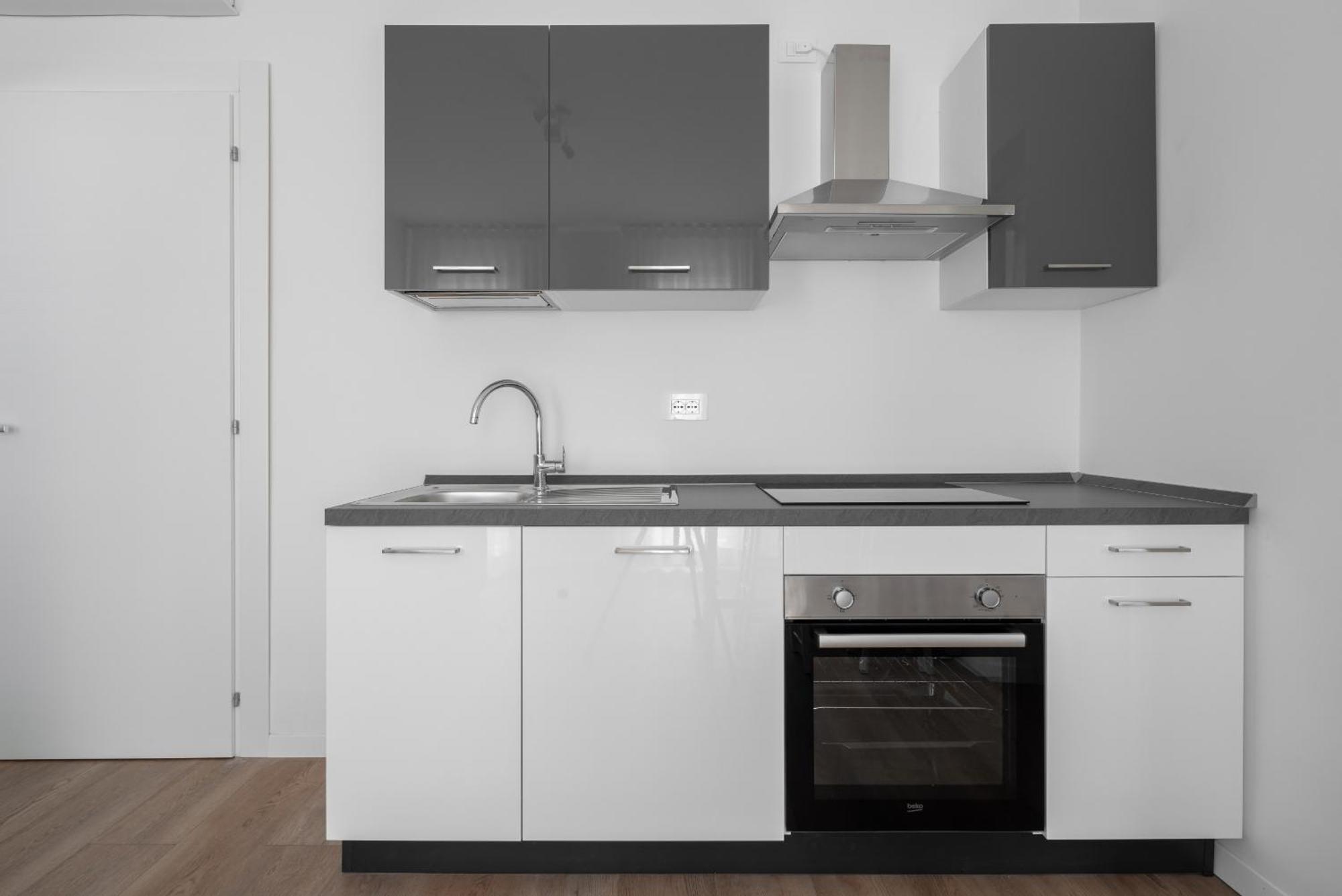 Carducci Modern Apartments By Wonderful Italy Местре Экстерьер фото